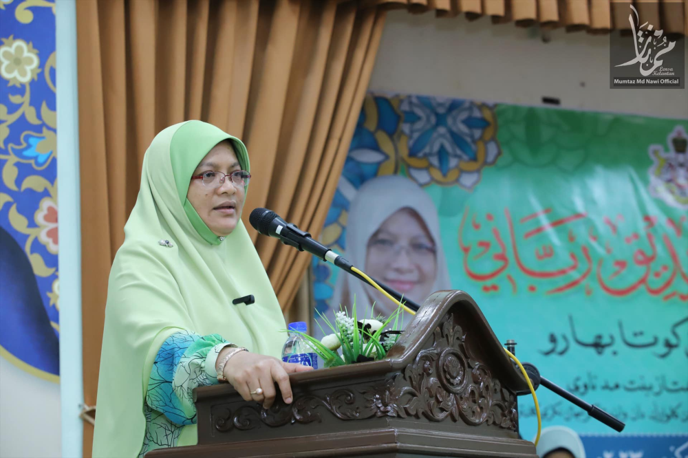 Tumpat MP, Datuk Mumtaz Md Nawi - Photo from Datuk Mumtaz Md Nawi official facebook page