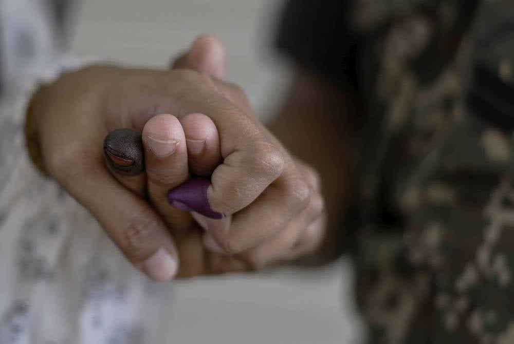 Four states involved in the six-state elections recorded more than 80 per cent of early voter turnout as of 1pm, according to the Election Commission (EC). - BERNAMA 