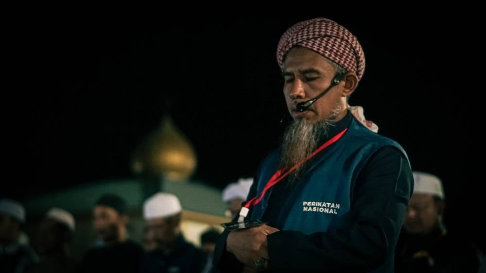 It was fitting of those of Pas who gathered there – en masse – to pray for such divinity given the looming Kedah polls which is due in two more days. - Photo by ZAIDI AZMI