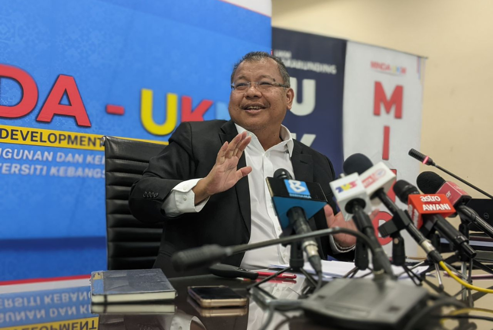 Professor Tan Sri Datuk Seri Dr Noor Azlan Ghazali - FILE PIX 