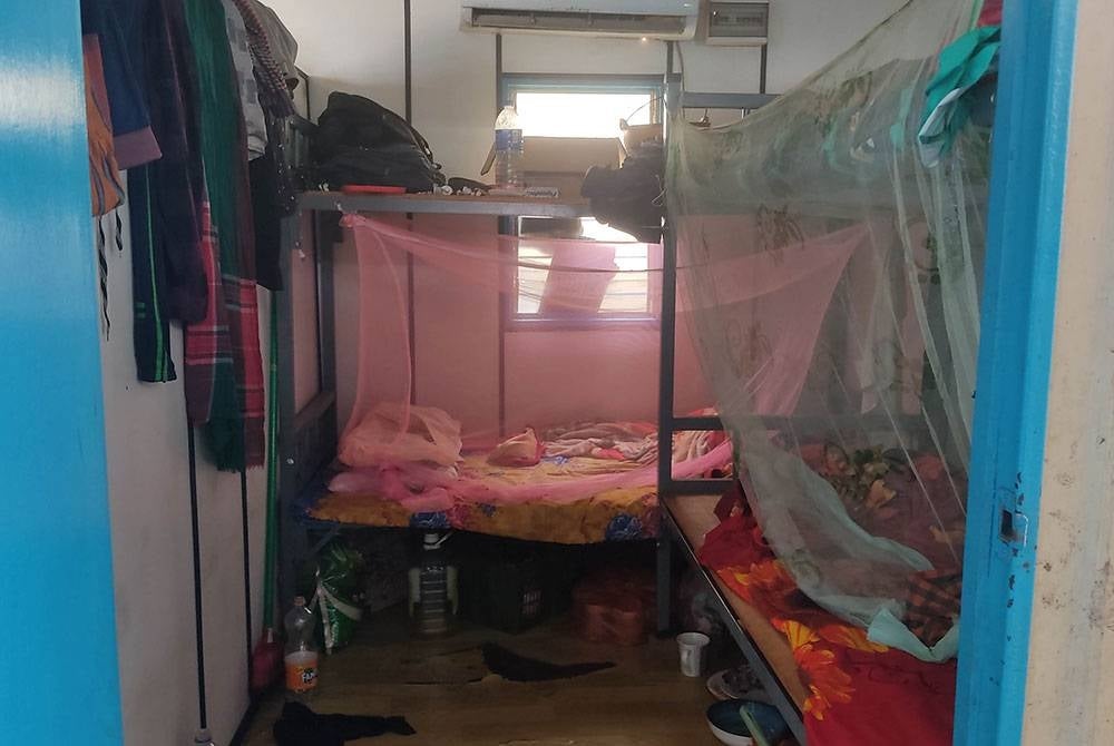 The factory also provided living quarters for the foreign workers although the conditions were dirty, cluttered and had cooking equipment within the sleeping area.