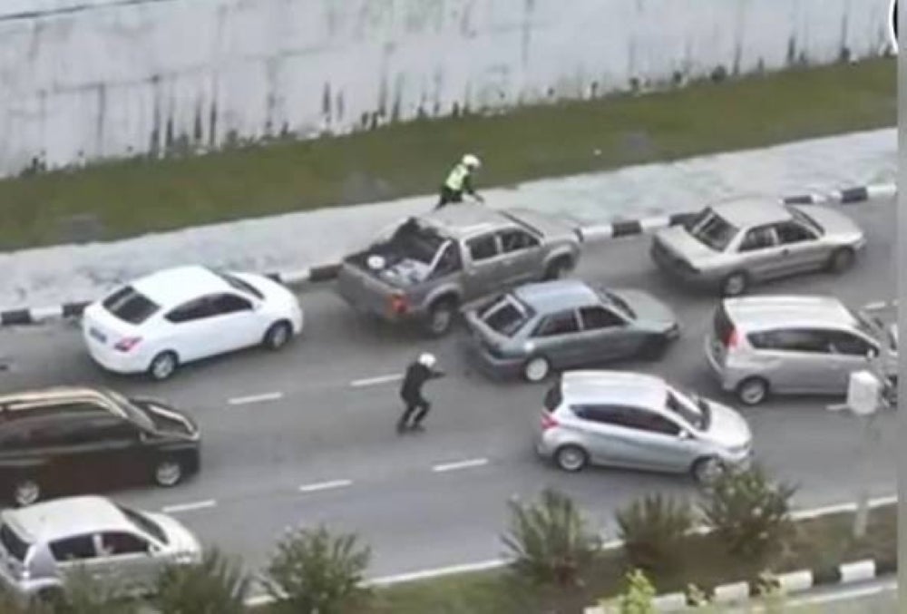 Screengrab of the incident.