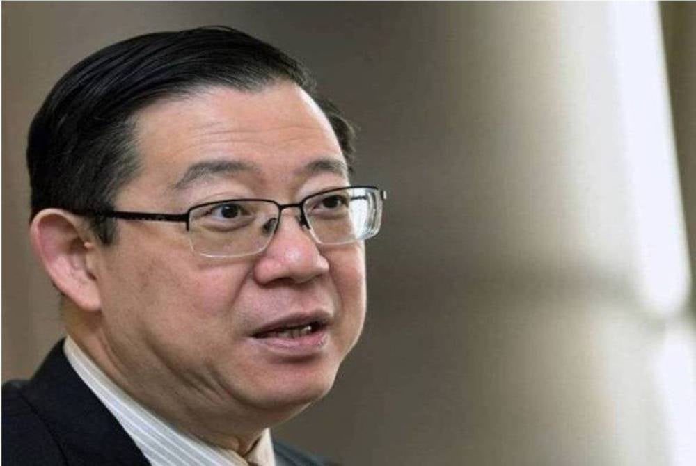 DAP chairman Lim Guan Eng has denied speculations that his absence at the Pakatan Harapan (PH)-Barisan Nasional (BN) vote tallying centre at a hotel here yesterday, has anything to do with Chief Minister Chow Kon Yeow. - FILE PIX