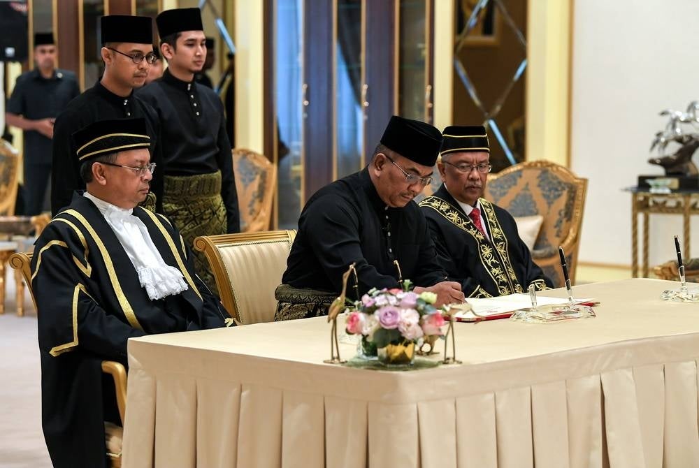 Muhammad Sanusi, 49, who first became Menteri Besar on May 17, 2020, was reappointed to the post this morning. - BERNAMA 