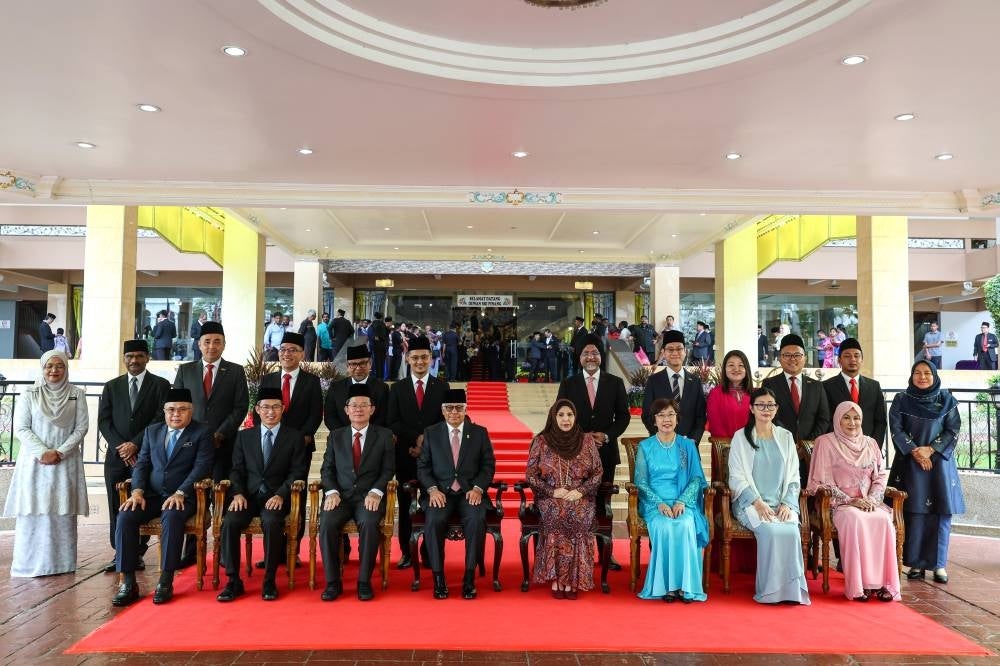 Members of the Penang state executive council (exco) took their oath of office today in a ceremony held before the Yang di-Pertua Negeri Tun Ahmad Fuzi Abdul Razak. - Photo by Bernama