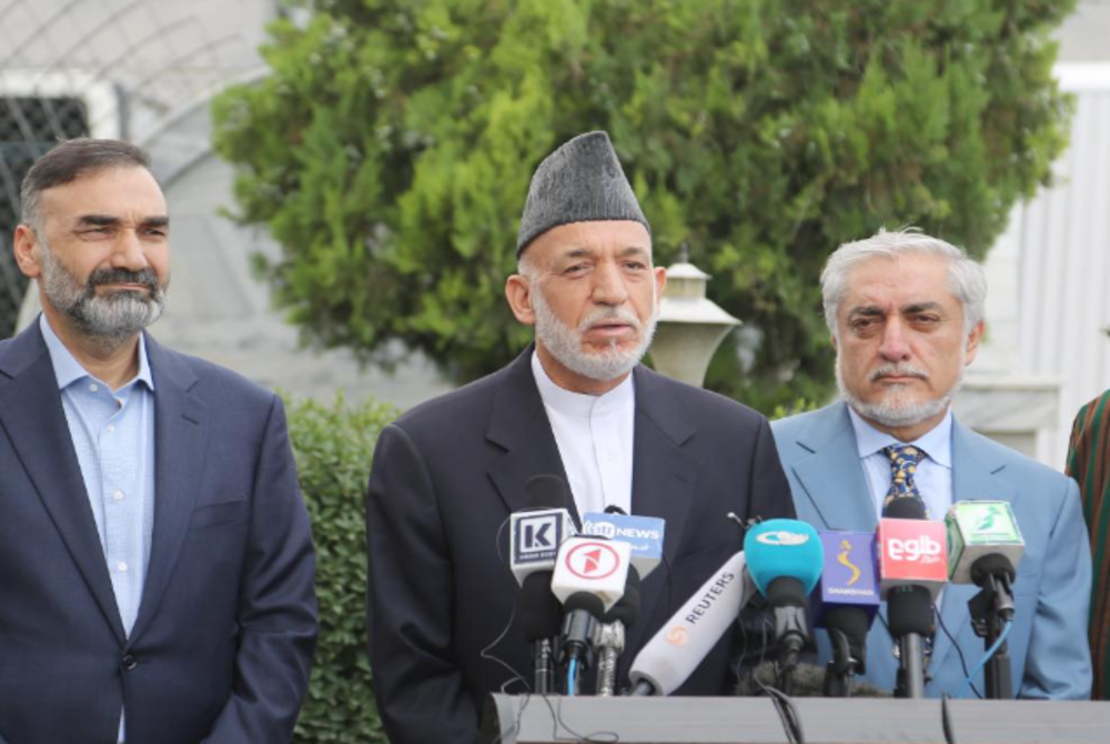 On Afghanistan's Independence Day, former Afghan President Hamid Karzai (centre) called for the ruling Taliban to let girls go to school and university, reported dpa news agency. - Facebook