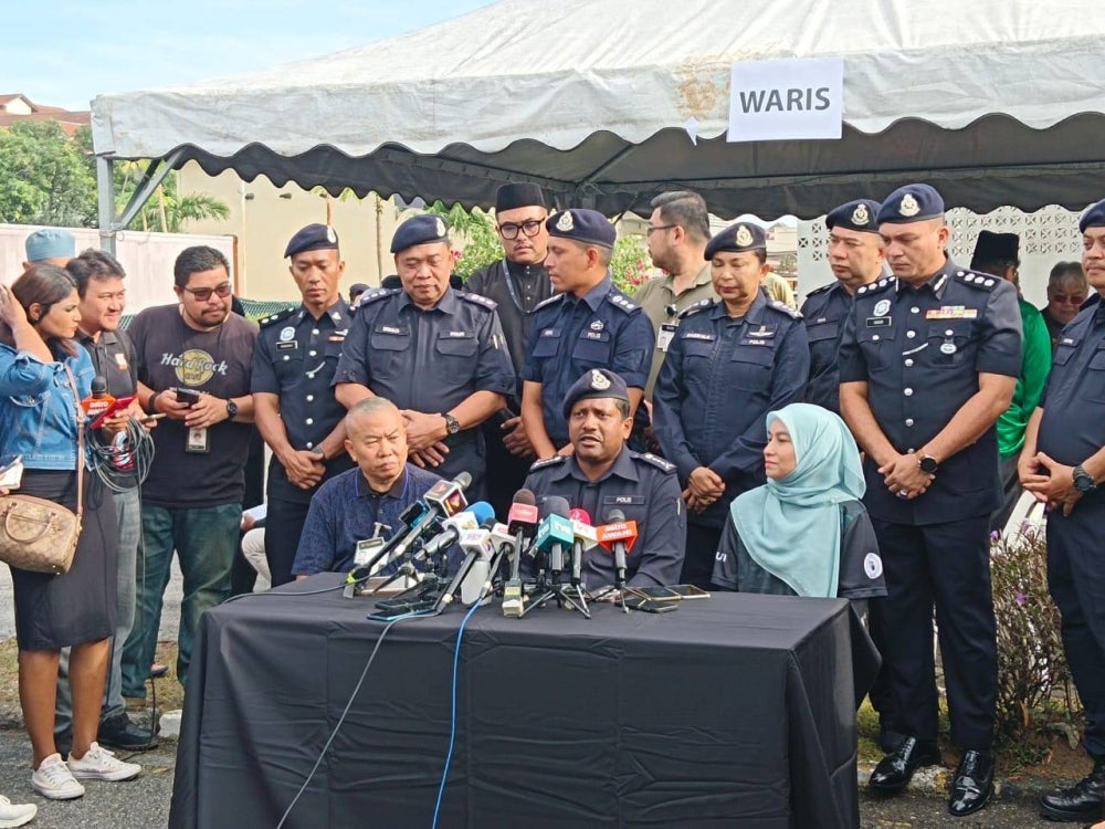 'Victim identification process went smoothly' - Selangor police chief Datuk Hussein Omar Khan