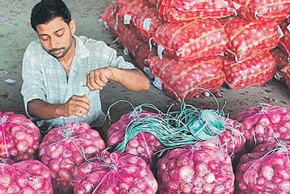 India imposes new export duty on onions - for illustration purpose