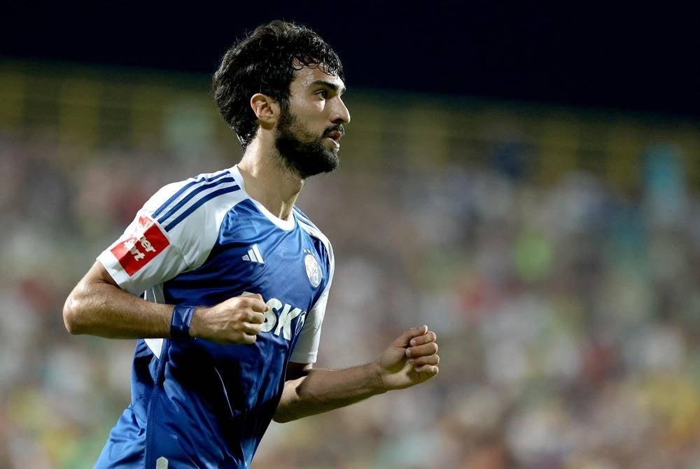 Dinamo Zagreb fans have been barred from travelling with their team to European away games for at least the remainder of the season in the wake of the death of a Greek fan, reported dpa news agency quoting the ruling body UEFA late Saturday. - Facebook