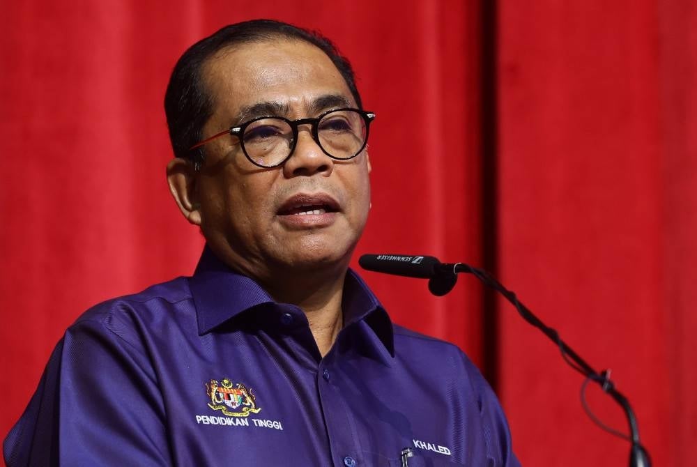 Datuk Seri Mohamed Khaled Nordin - FILE PIX 