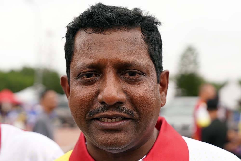 Selangor police chief Datuk Hussein Omar Khan said that the investigation is currently being carried out by the Air Accident Investigation Bureau. 