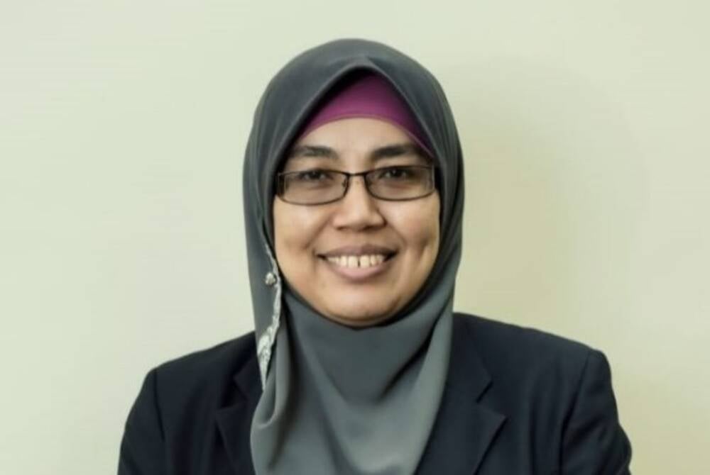 Prof Dr Sharifa Ezat Wan Puteh