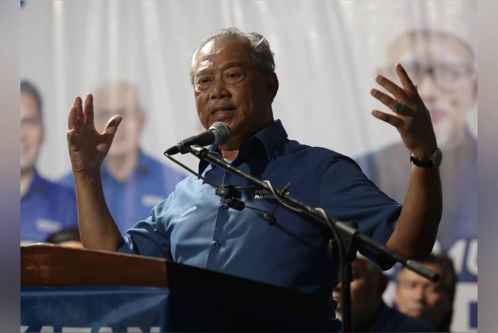 Muhyiddin spoke at the Perikatan Nasional Prime Minister's Speech at Taman Kempas Utama Square today. - Bernama