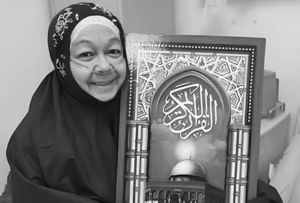 Apart from various television drama series, Mek Habsah also starred in a film titled Litar Kasih in 1996. - Photo by AWANI/Gempak