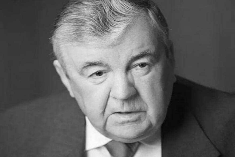 Moldovan President Maia Sandu declared September 16 a day of mourning on Thursday to commemorate the country's first president, Mircea Snegur, who died last night at the age of 83, reported Sputnik. - Facebook