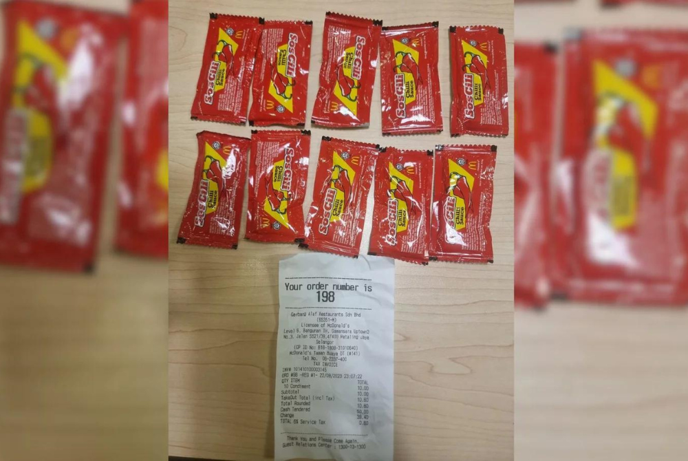 A McDonald's outlet allegedly charged RM10.60 for 10 packets of chili sauce.