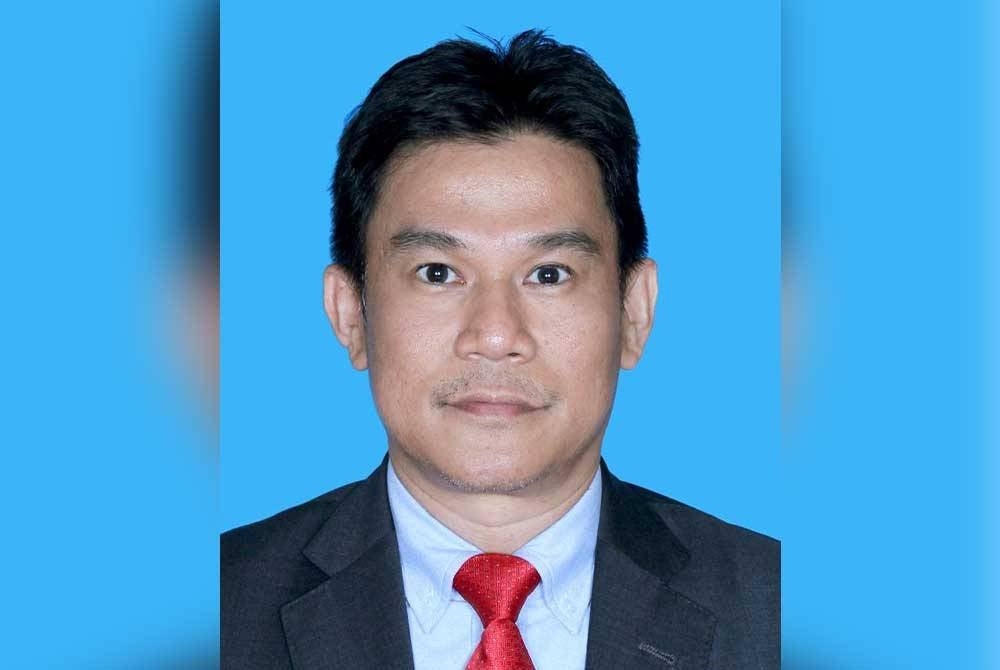 Associate Professor Dr Mohd Izani Mohd Zain