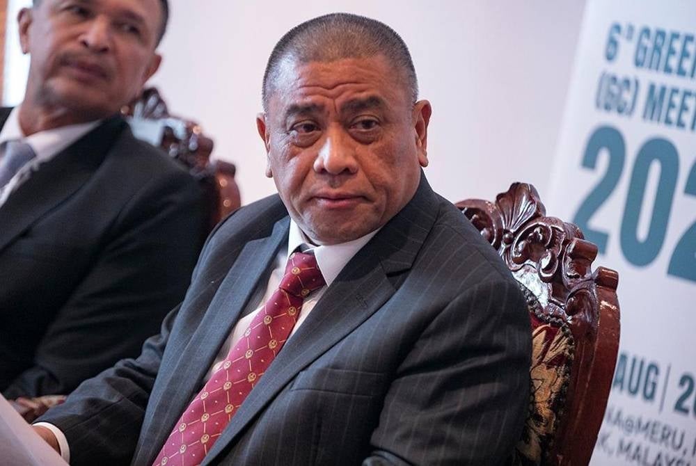 Perak Menteri Besar Datuk Seri Saarani Mohamad