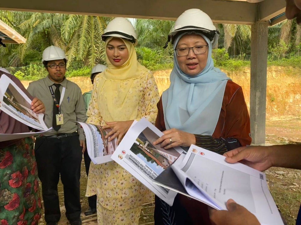 Health Minister Dr Zaliha Mustafa revealed that the hemodialysis centre project was originally scheduled to be completed in September 2023 but had to sever ties with its initial contractor due to sluggish advancement. - Pix by Nurul Atikah Sarji