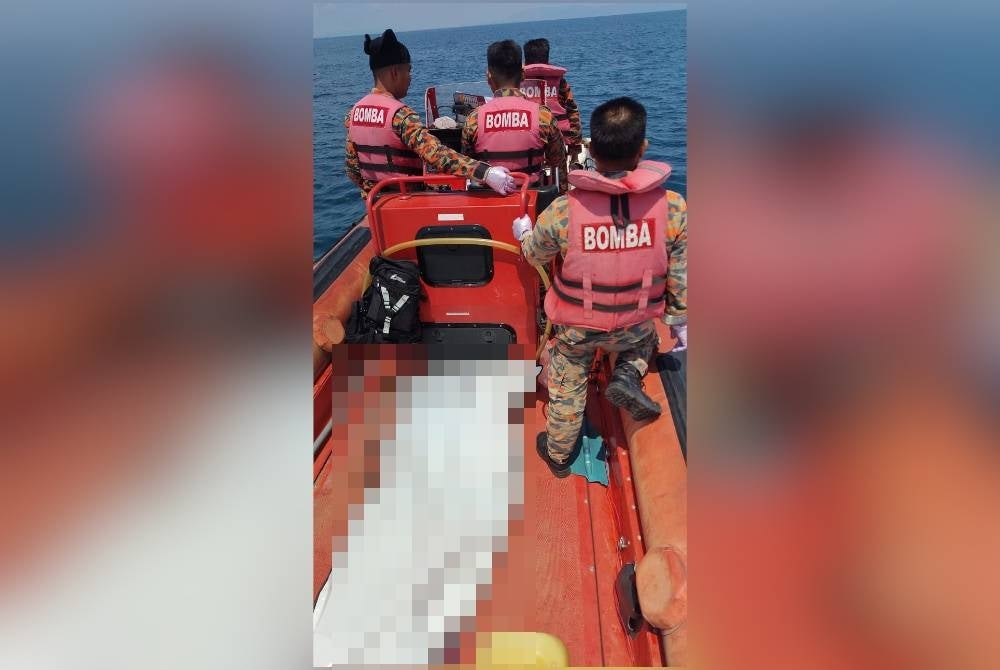 The body of the man, identified as Lin Jun Yong, 25, was found at 10.28 am following a surface SAR operation.