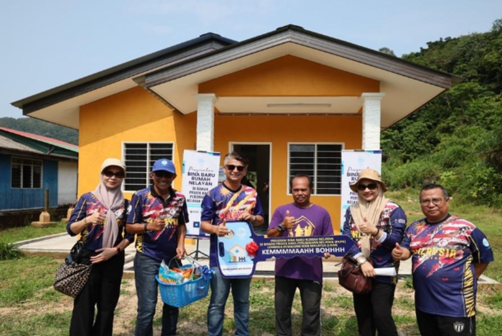 The Malaysian Fisheries Development Board (LKIM) has approved the construction of 257 new housing units under the Special Housing Project for Fishermen (PKPN) nationwide this year. - BERNAMA