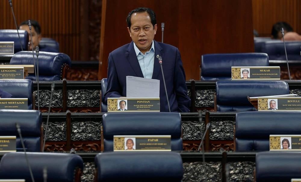 KUALA LUMPUR, 11 Okt -- Timbalan Menteri Kewangan Datuk Seri Ahmad Maslan ketika sesi penggulungan sempena Sidang Dewan Rakyat di Parlimen hari ini.--fotoBERNAMA (2023) HAK CIPTA TERPELIHARA