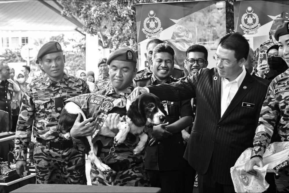 The fallen Batang Kali landslide K9 hero Blake was euthanised on Sept 18 after battling with lymphoma cancer.