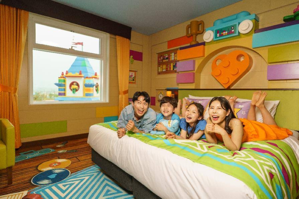 Good news to all besties out there, you can now stay in at Legoland's all new 'Lego Friends' themed rooms, starting Oct 6.