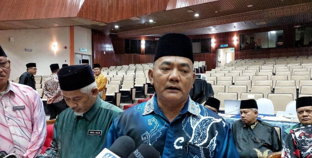 State Education, Higher Learning and Religious Affairs Committee chairman Datuk Rahmad Mariman. - FILE PIX