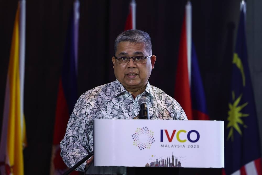 National Unity Minister Datuk Aaron Ago Dagang said the convention, part of the ‘Ini Warisan Kita’ programme aims to gather all venercular languages in the country in one spot and record their vocabulary officially to serve as reference for future generations. - BERNAMA 