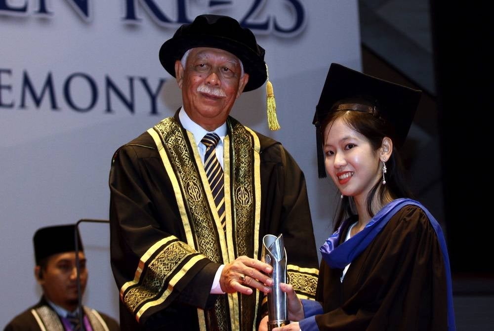 While Universiti Teknologi Petronas (UTP) has achieved numerous accolades that reflect the university's pride, true success for a university extends beyond rankings or ratings. - BERNAMA 