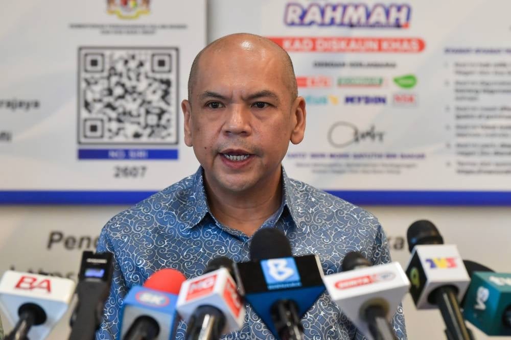 Acting Domestic Trade and Cost of Living Minister Datuk Armizan Mohd Ali - BERNAMA PIX
