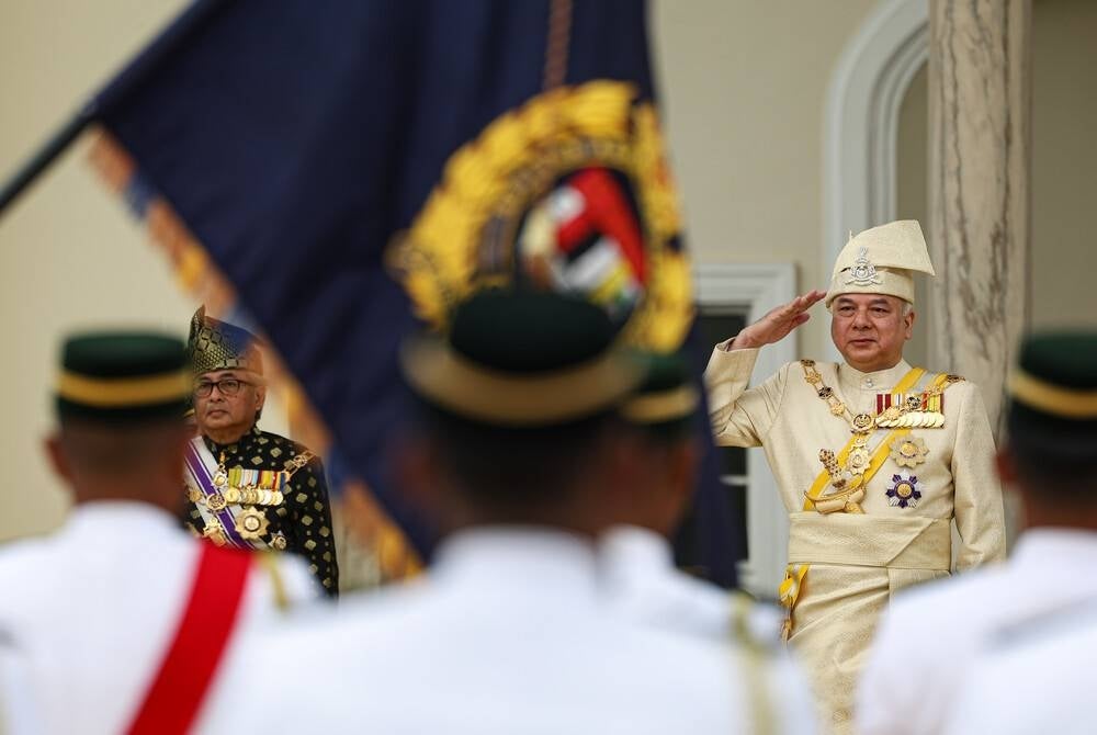 The Sultan of Perak Sultan Nazrin Shah today expressed his sorrow over the suffering of the Palestinian people who were victims of the brutality of the Israeli regime. - BERNAMA 