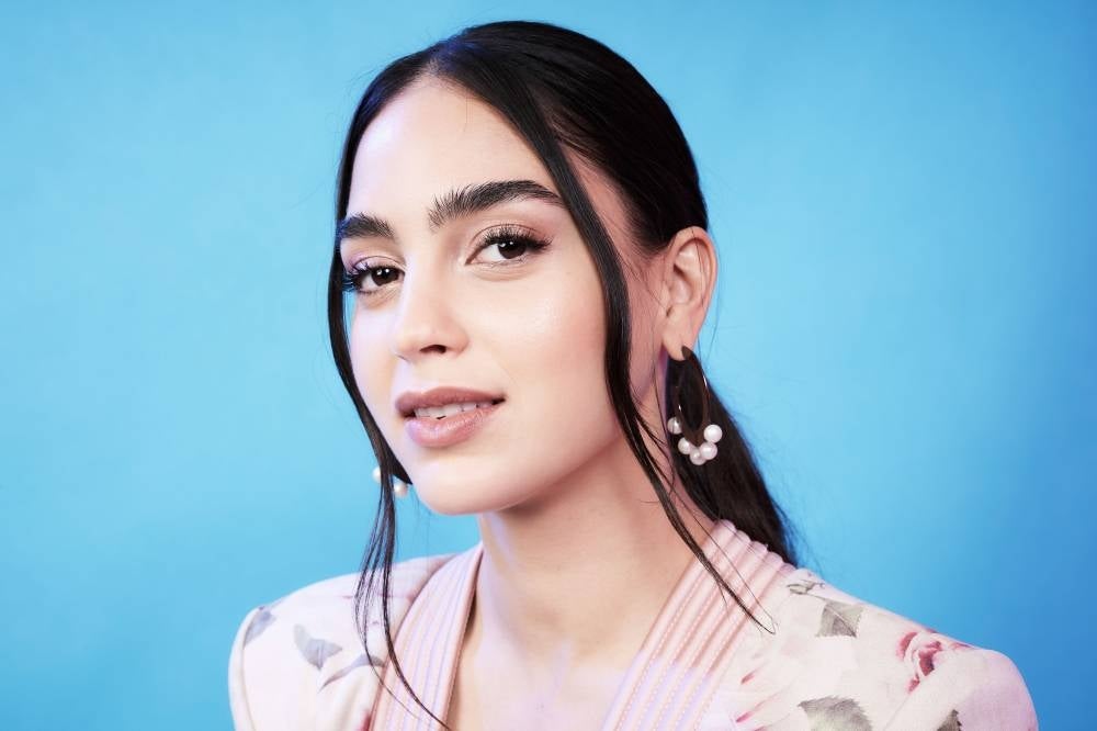 Melissa Barrera
Photo source: Free stock images 