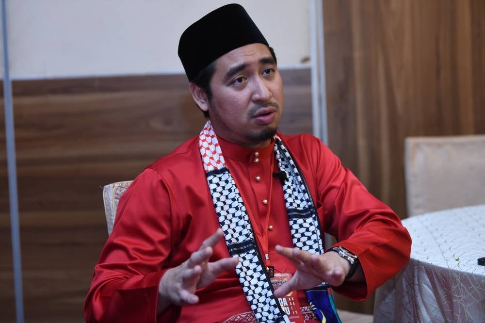 Wan Ahmad Fayhsal during an interview session with Sinar Daily. (PHOTO BY RAFIQUE REDZUAN)