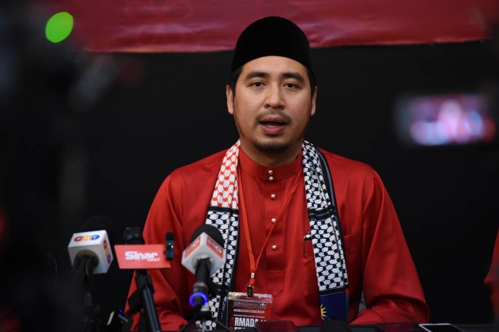 Bersatu Armada chief Wan Ahmad Fayhsal Wan Ahmad Kamal during a press conference after the Bersatu Armada General Assembly 2023 held at the Ideal Convention Centre (IDCC) in Shah Alam, today.