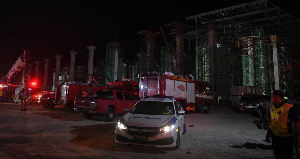 Two of the victims died at the site of the incident while another died at the hospital. Photo by Bernama