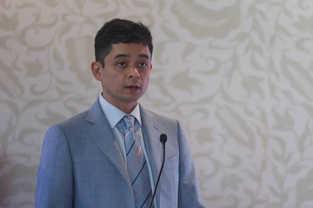 The Regent of Pahang, Tengku Hassanal Ibrahim Alam Shah Al-Sultan Abdullah Ri'ayatuddin Al-Mustafa Billah Shah delivers his keynote address at the Signing of a Collaborative Agreement between UEM Lestra Berhad and Enggang Holdings Sdn Bhd in Malaysia Pavilion at the 28th Conference of Parties (COP28) to the United Nations Framework Convention on Climate Change (UNFCC), in Dubai Expo City, United Arab Emirates (UAE) on Saturday. (BERNAMA PHOTO)