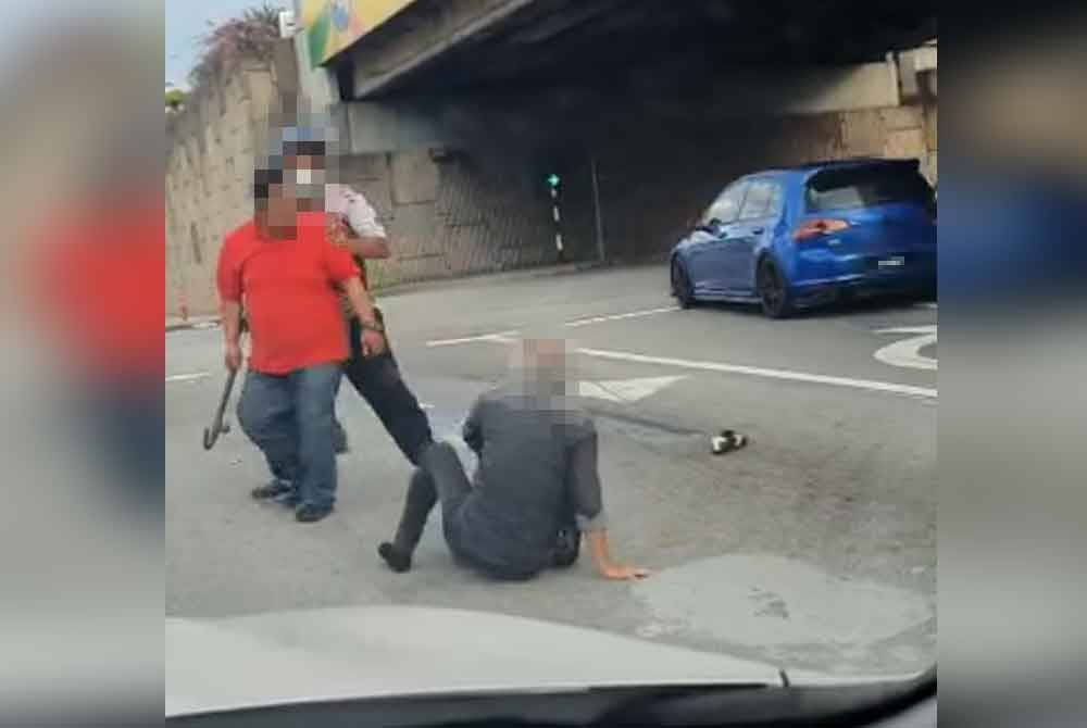 Fauziah added that the pressures of modern life, which can disrupt individuals' emotional equilibrium, also contribute to unethical behavior on the road. - FILE PIX