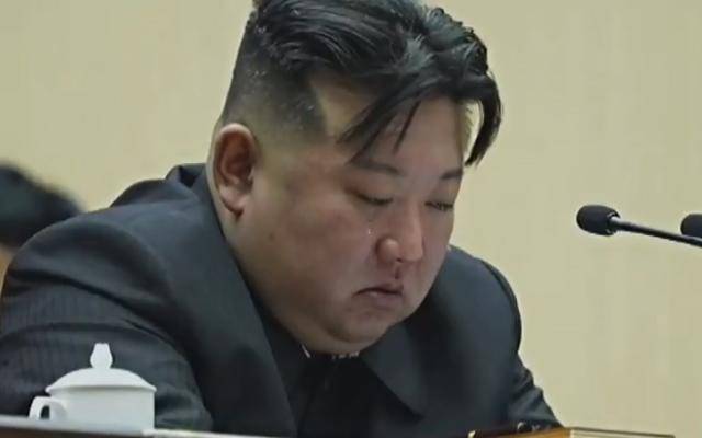 North Korean ruler Kim Jong Un sobbed as he urged women to have more children - PIX by North State Media 