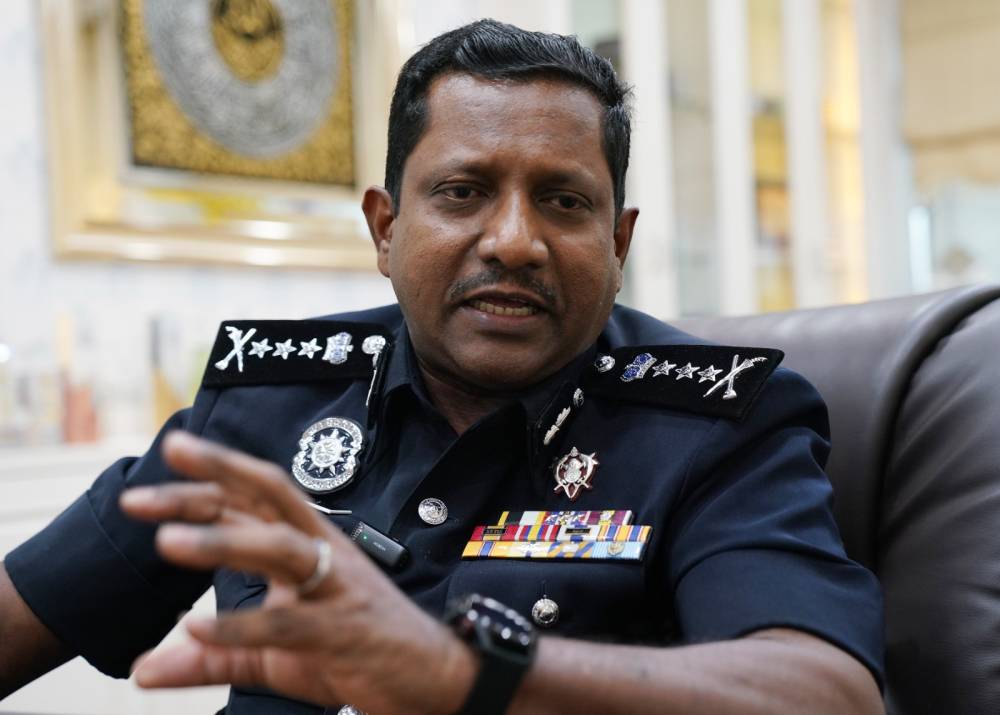 Selangor Police Chief Datuk Hussein Omar Khan