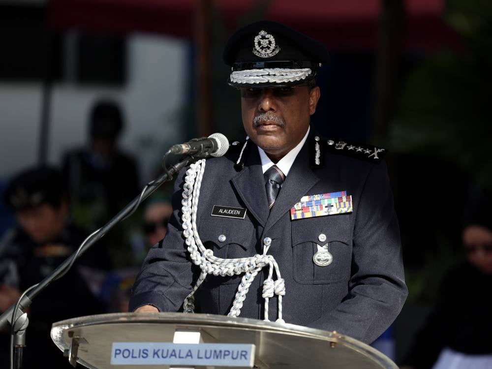 Kuala Lumpur police chief Datuk Allaudeen Abdul Majid delivering his speech at the inauguration ceremony of the Setiawangsa police station, today. - Photo by Bernama