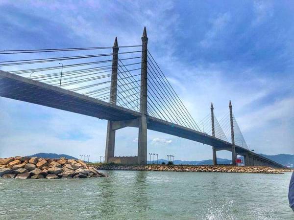  Penang Bridge - FILE PIX 