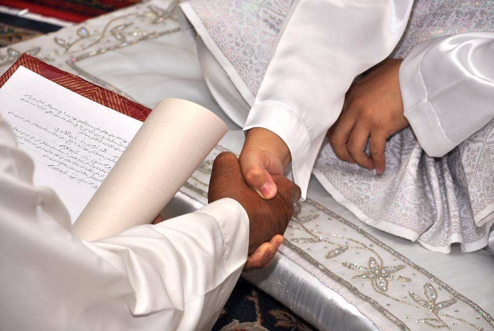 Pix for illustration purpose only.