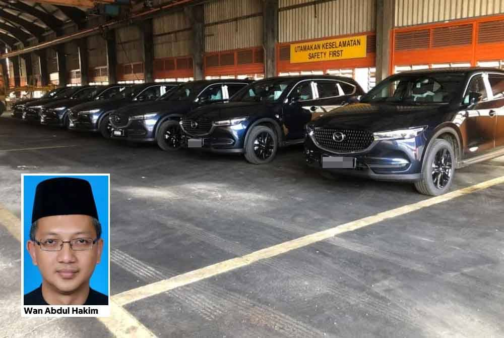 A picture of Mazda model SUV that went viral. The vehicles were alleged to be for the Terengganu exco members' use.