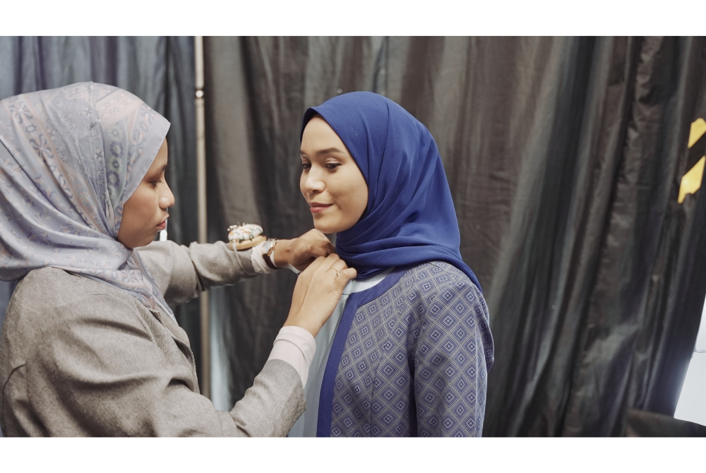 The colour of the hijab was customised to match MAG's stunning new blue.