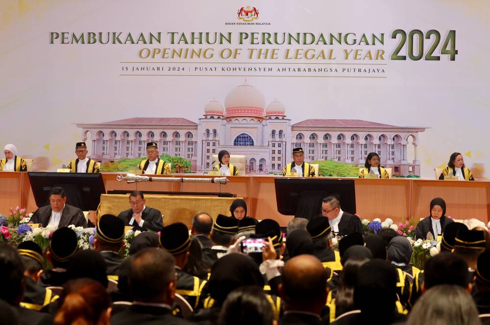 Chief Justice Tun Tengku Maimun Tuan Mat (middle) during the Opening of the Legal Year 2024 at Putrajaya International Convention (PICC) today. - Photo by Bernama