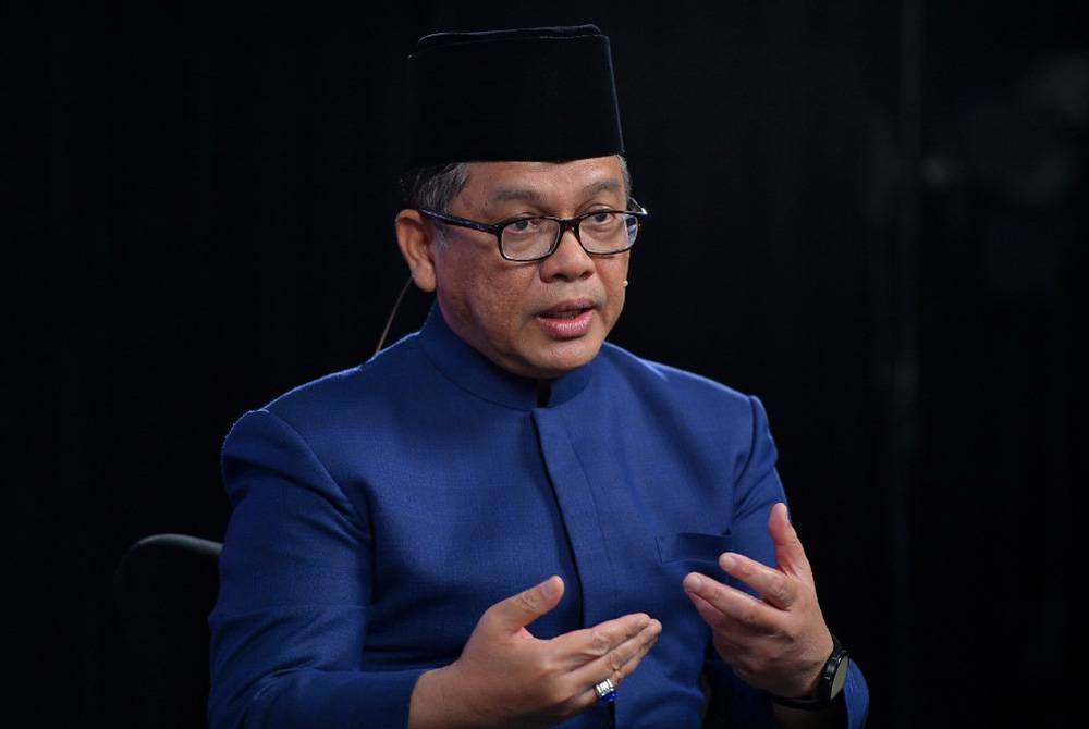 Minister in the Prime Minister's Department (Religious Affairs) Datuk Dr Mohd Na'im Mokhtar