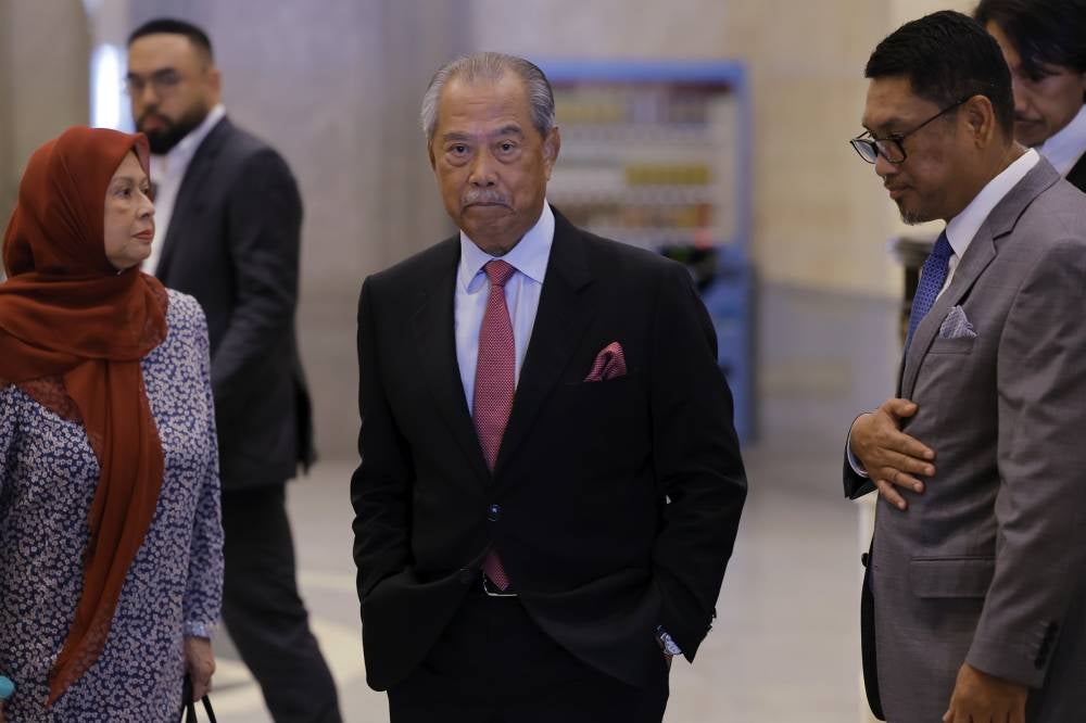 Former Prime Minister Tan Sri Muhyiddin Yassin at the Palace of Justice, today. - Photo by Bernama