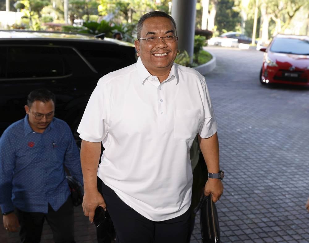 Datuk Seri Muhammad Sanusi Md Nor at the Shah Alam High Court. - BERNAMA FILE PIX